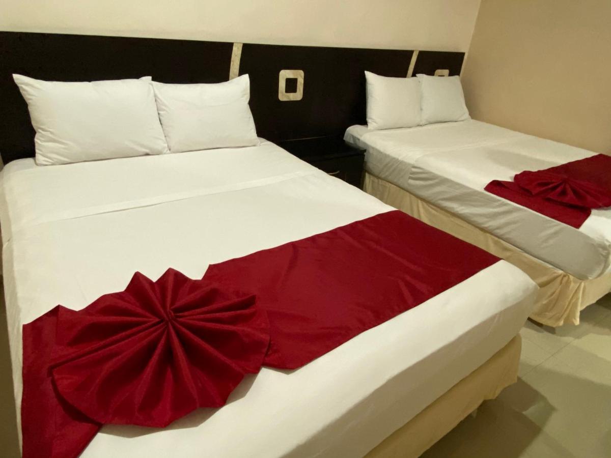 Suites La Roca By R&T Cancun Exterior photo