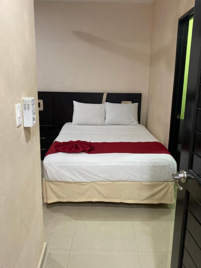 Suites La Roca By R&T Cancun Exterior photo