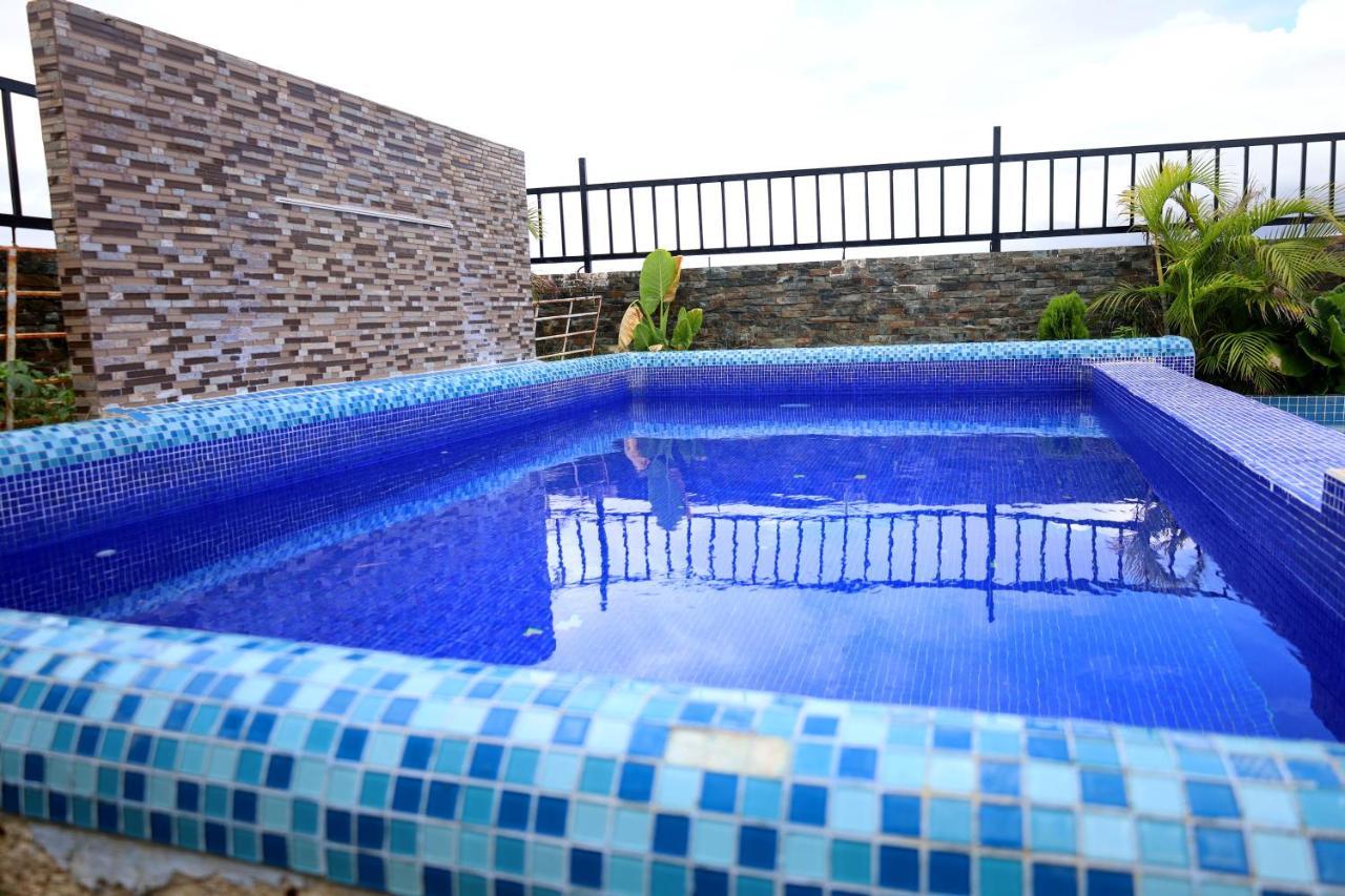 Suites La Roca By R&T Cancun Exterior photo