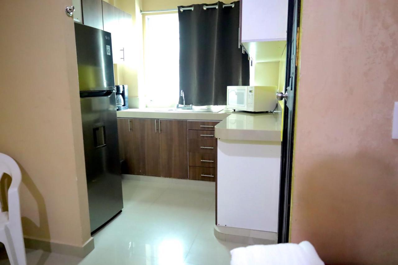 Suites La Roca By R&T Cancun Exterior photo