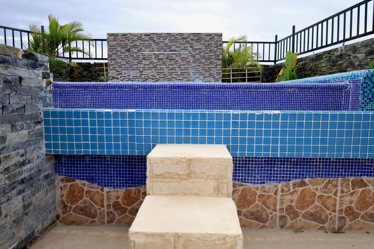 Suites La Roca By R&T Cancun Exterior photo